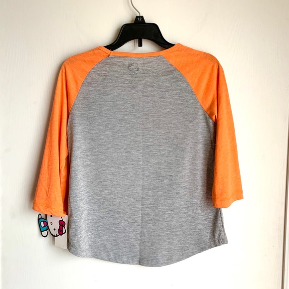 Cute Hello Kitty top - Picture 2 of 2